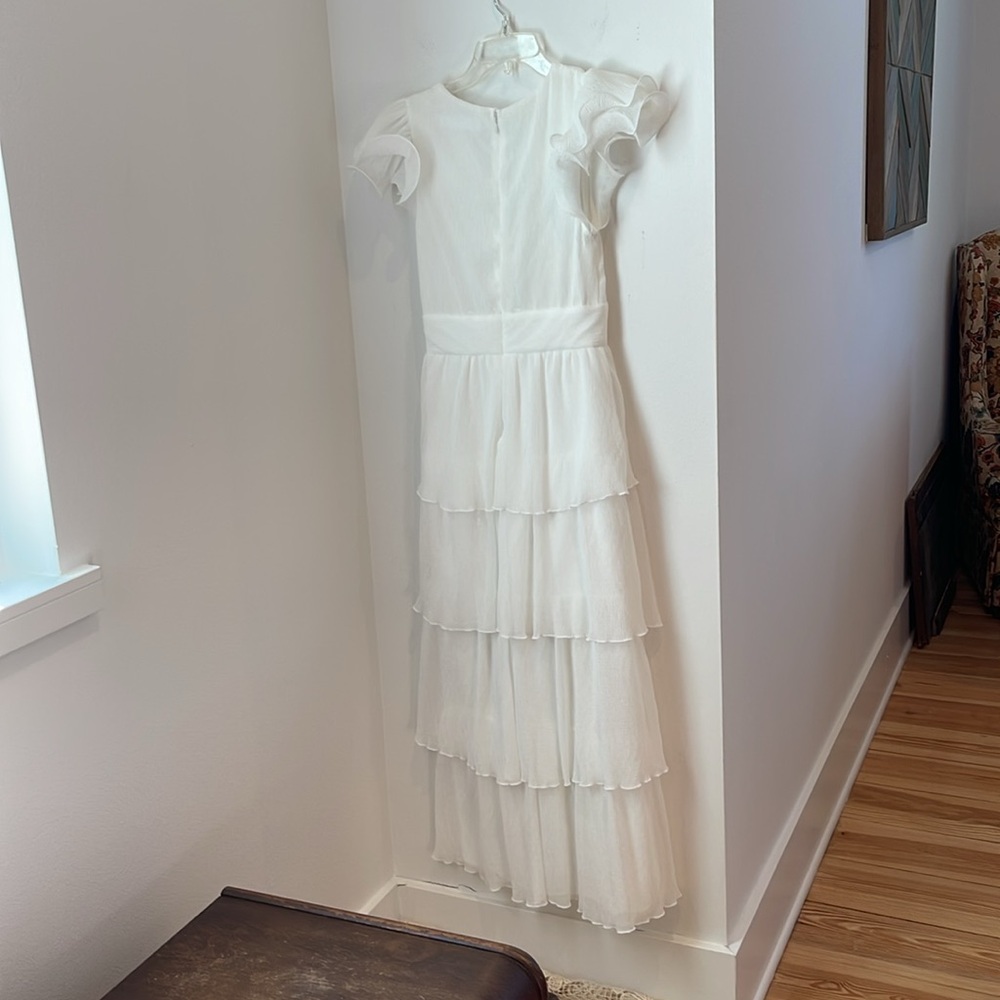 ASTR the lable beautiful ruffled and tiered white dress - Picture 9 of 14
